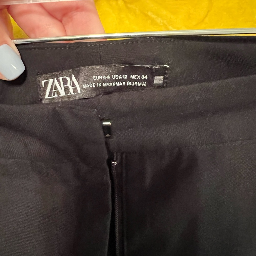 Zara pants size 12 ankle length